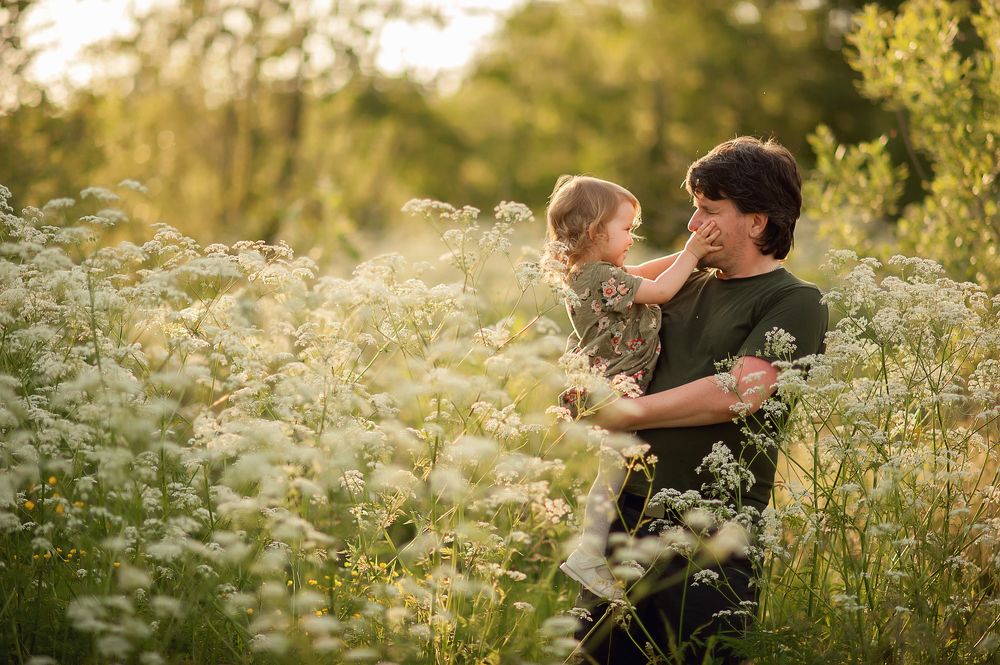 С папой весело всегда.