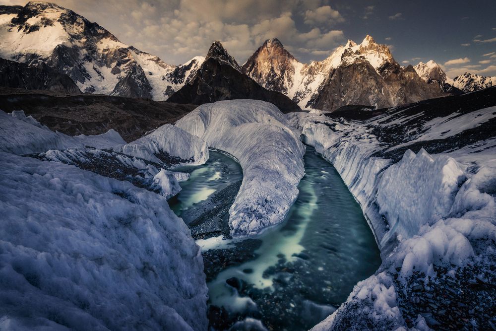 G 4 and baltoro glacier