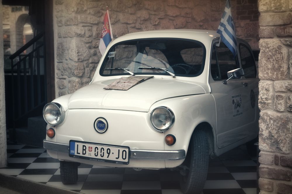 В стиле ретро