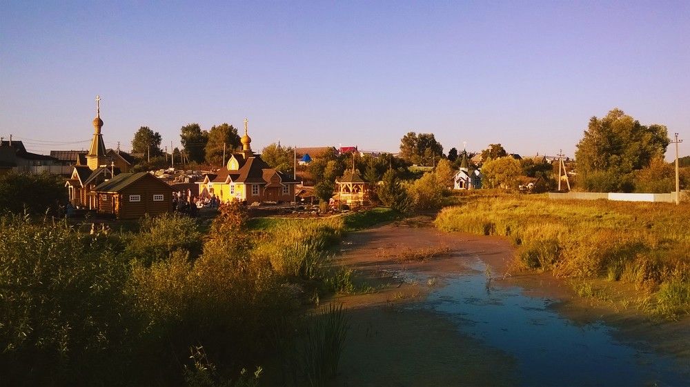 Святой источник