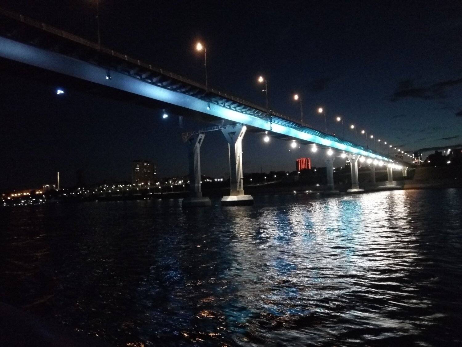 Танцующий мост