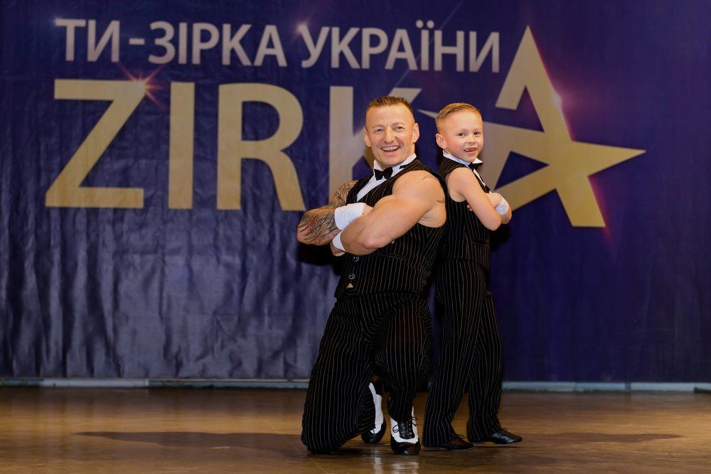 Плечо к плечу - я доверяю тебе.