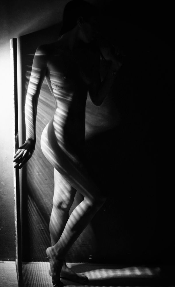 Линии тела и теней