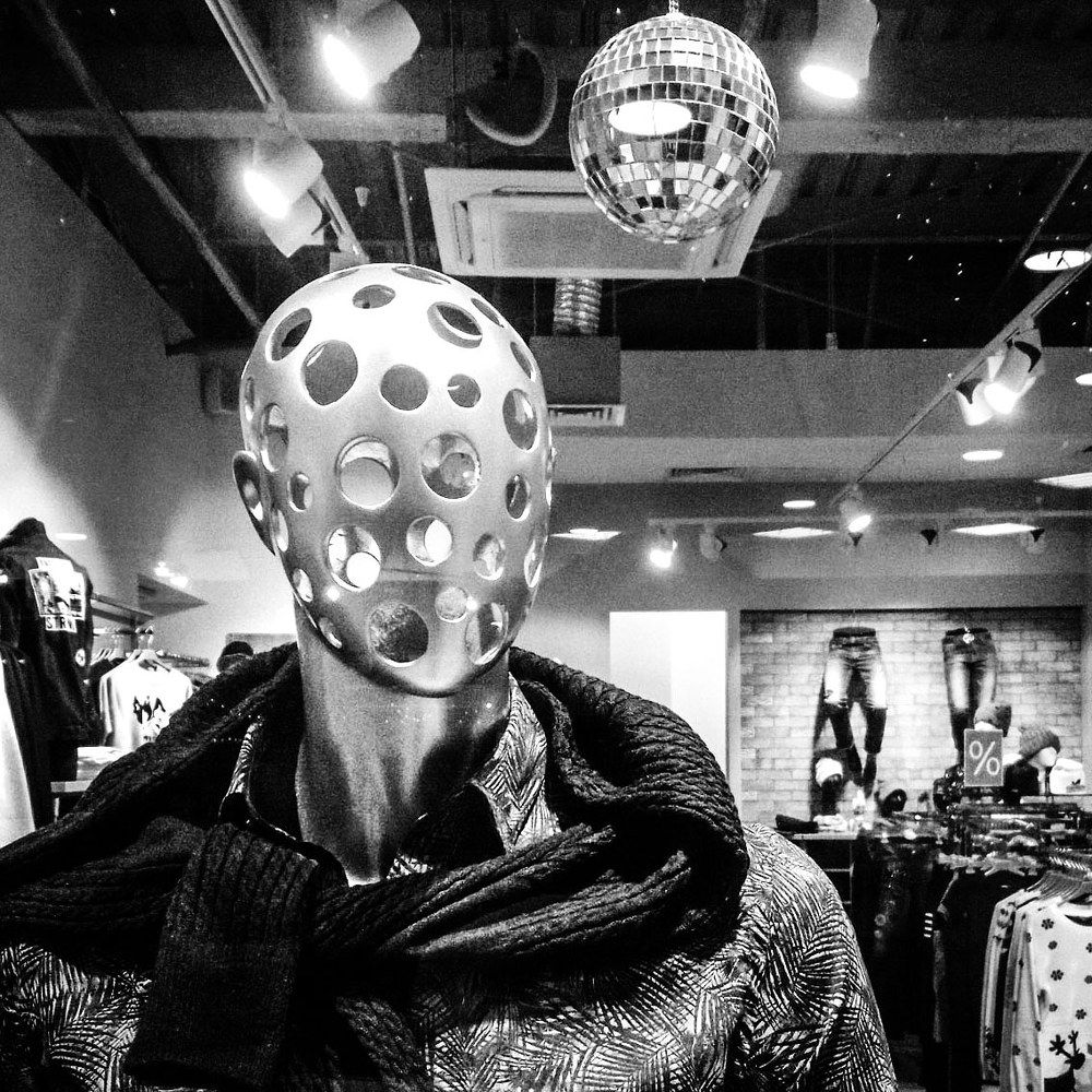 Манекен #7. "Сырная" голова и "джинсовые" ноги.