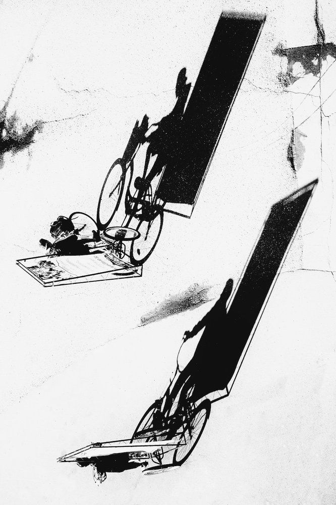 И только ветер в паруса.