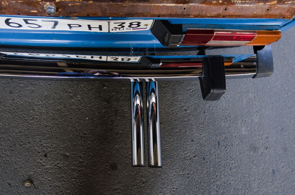 Много выхлопа