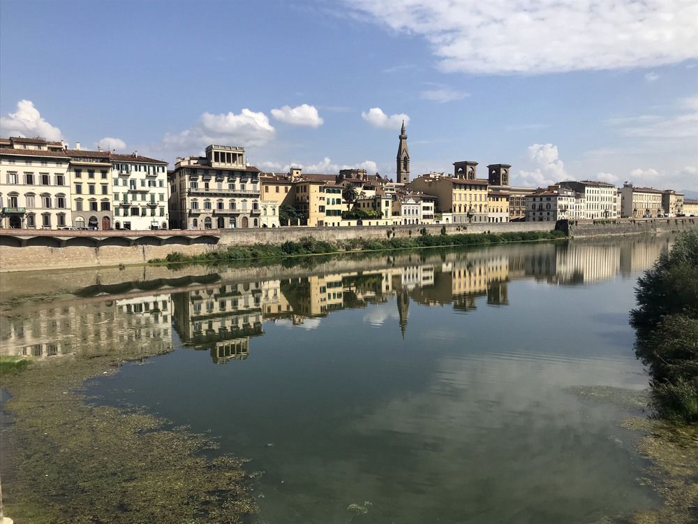 Набережная реки Арно