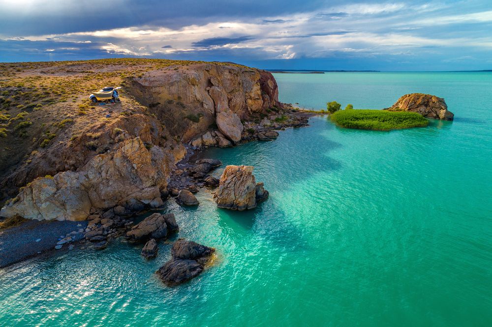 лагерь на скале