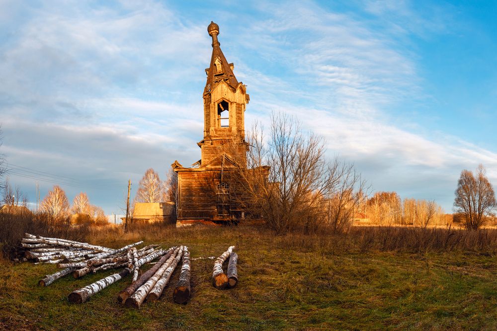 Деревянная церковь в с.Альдия