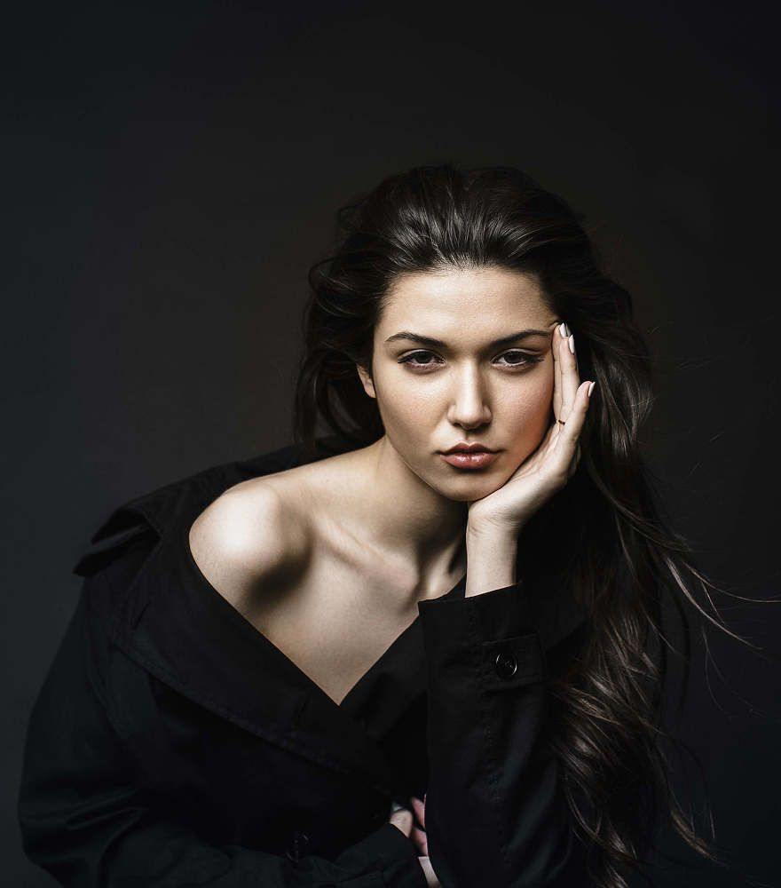Полина