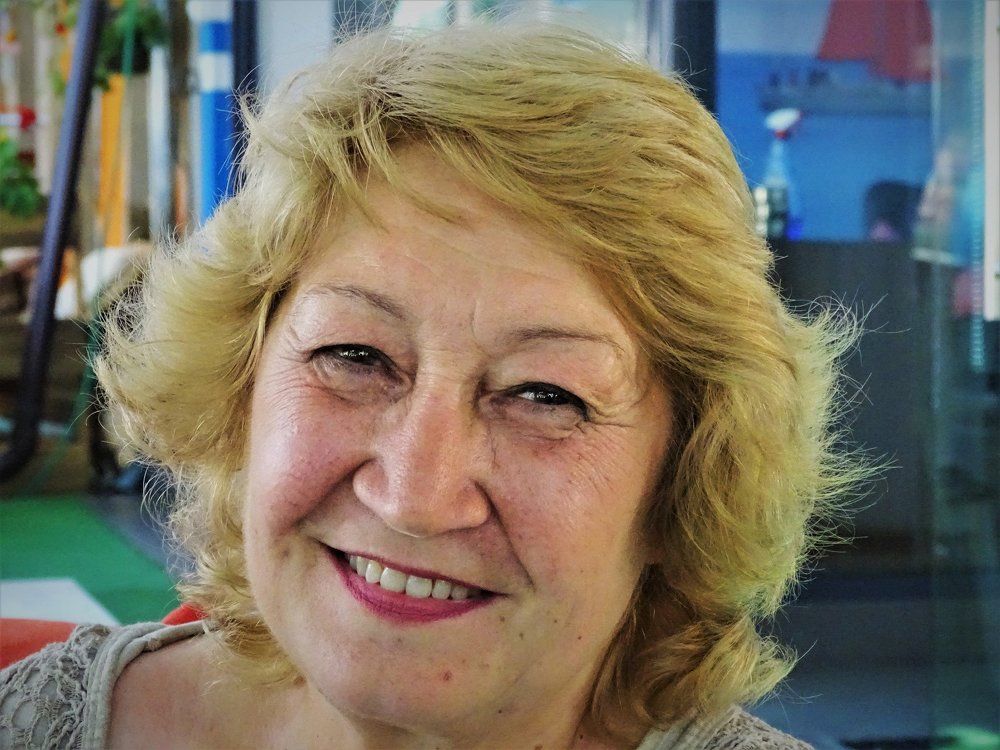 My smiling girlfriend