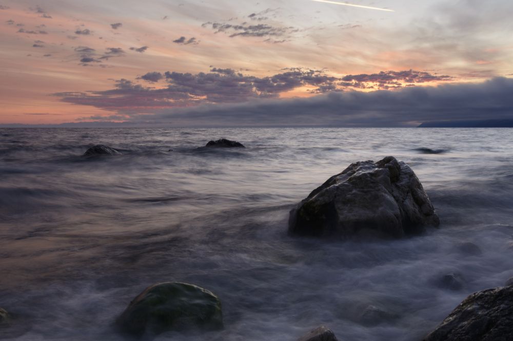 Рассвет на Ушканьих островах