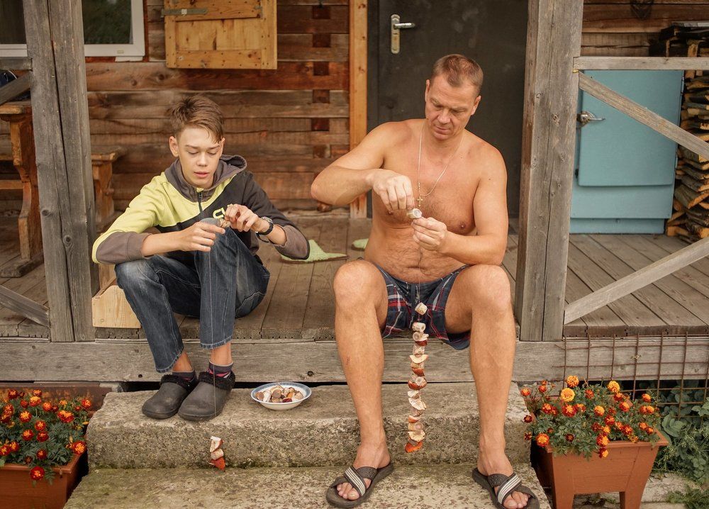 на крылечке