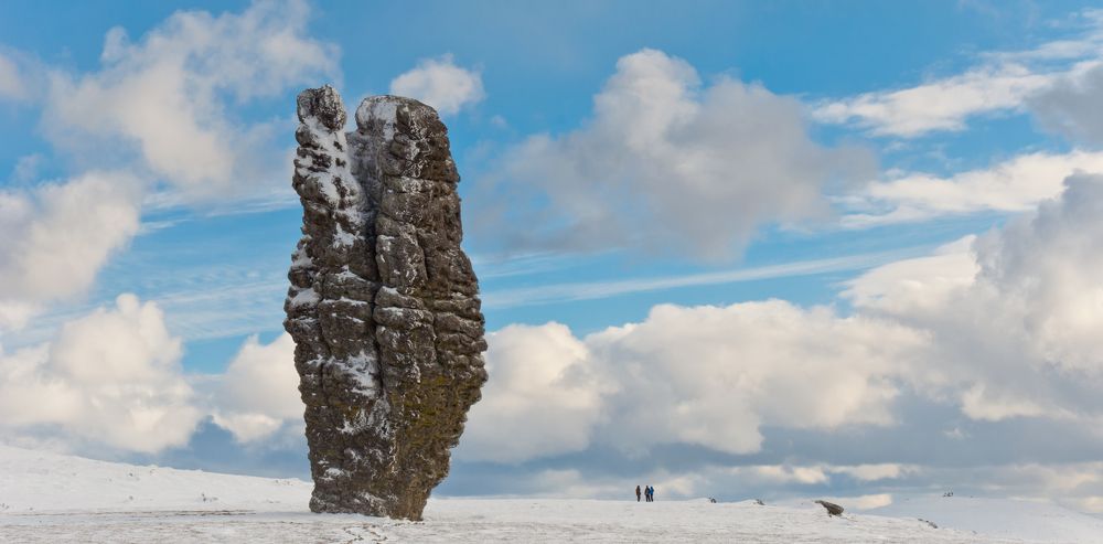 Gulliver and Lilliputians