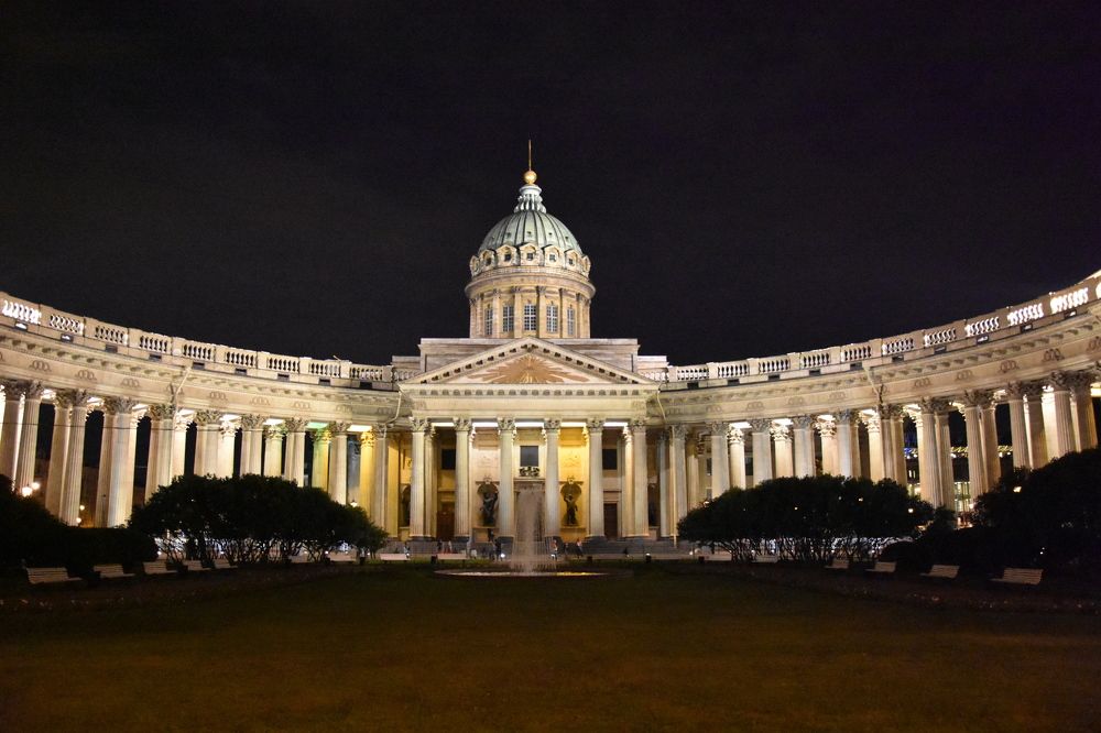 Казанский кафедральный собор в Санкт-Петербурге/ The Kazan Cathedral in St. Petersburg