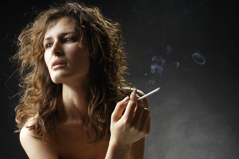 Снова курю, мама, снова...