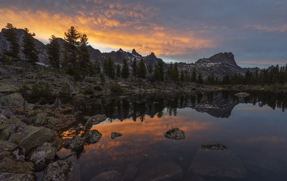 Вечер на озере Художников