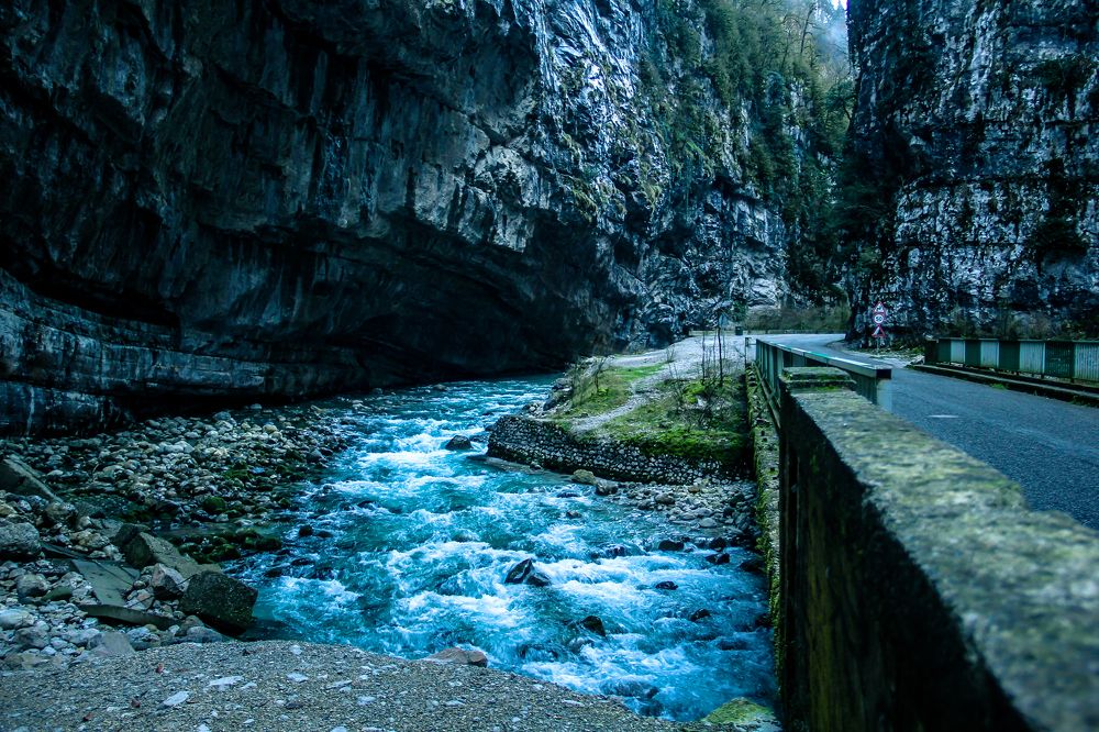 Горная река в Абхазии