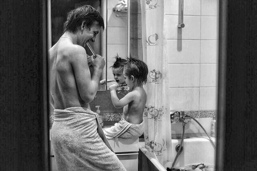 Парни перед сном