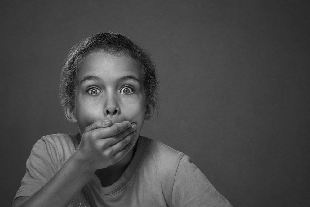 Разбила любимую мамину вазу