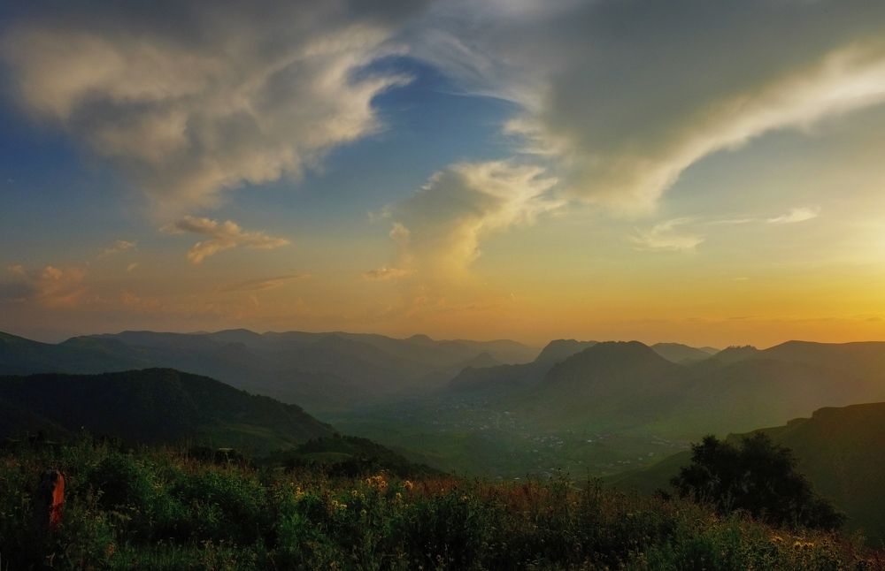 Закат над Марой