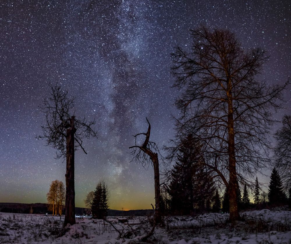 рядом с Неведимкой