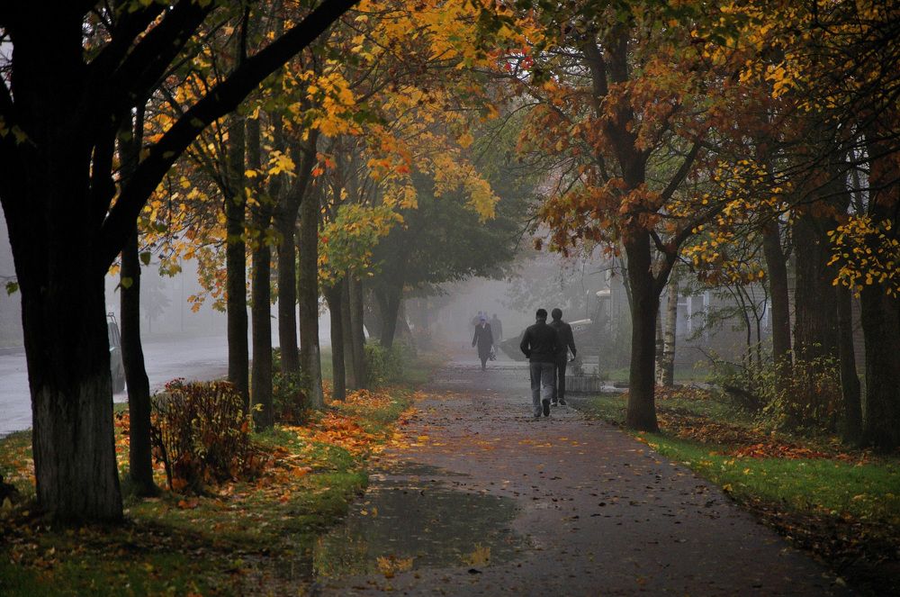 Октябрь в маленьком городе
