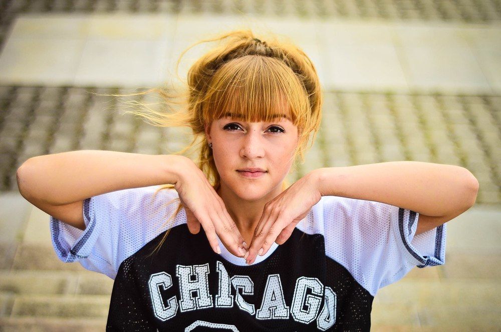 Оксаны танцы рук