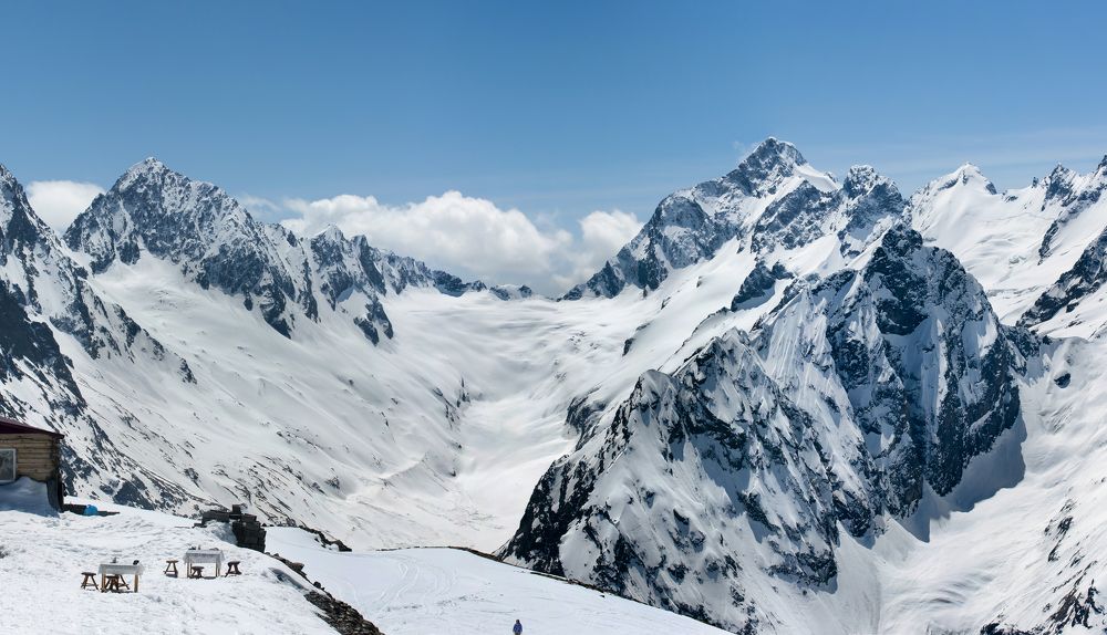 Кавказ. Домбай. Горный пейзаж.