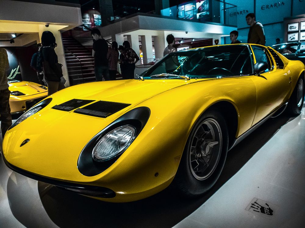 Lamborghini Miura