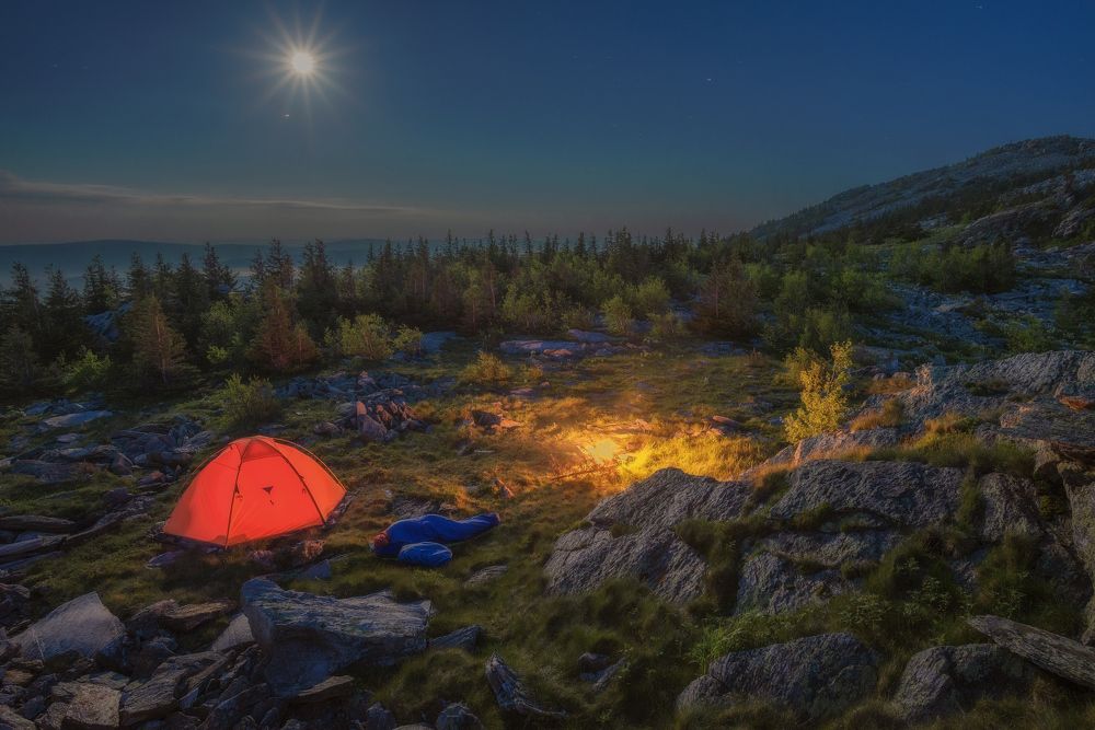 Летняя ночь под Луной