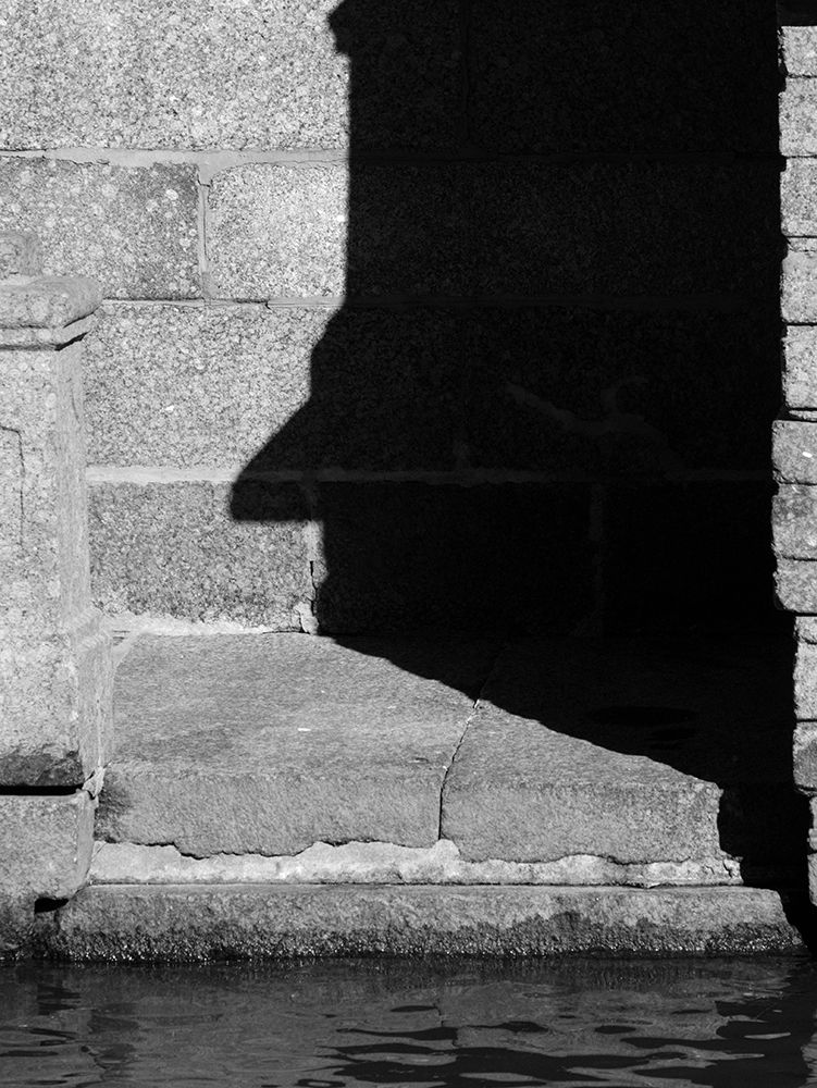 Профиль императора...