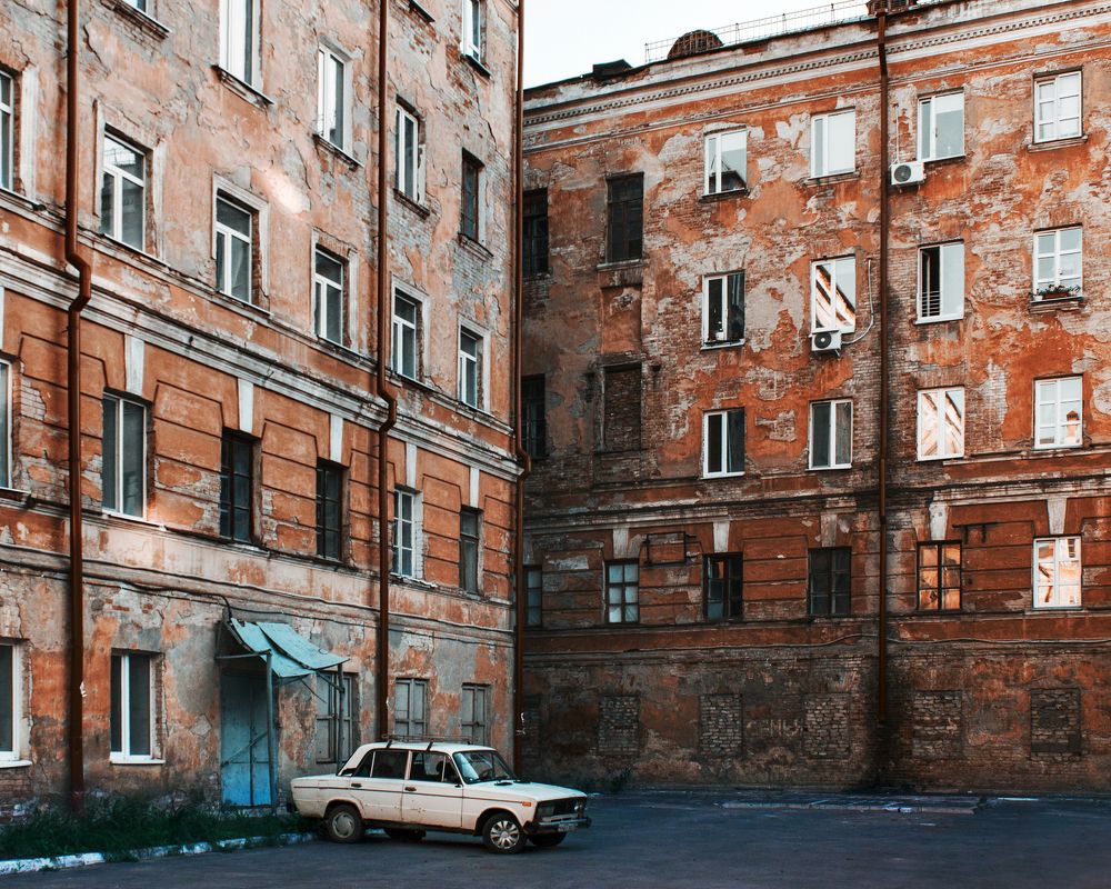 Провинциальный дворик