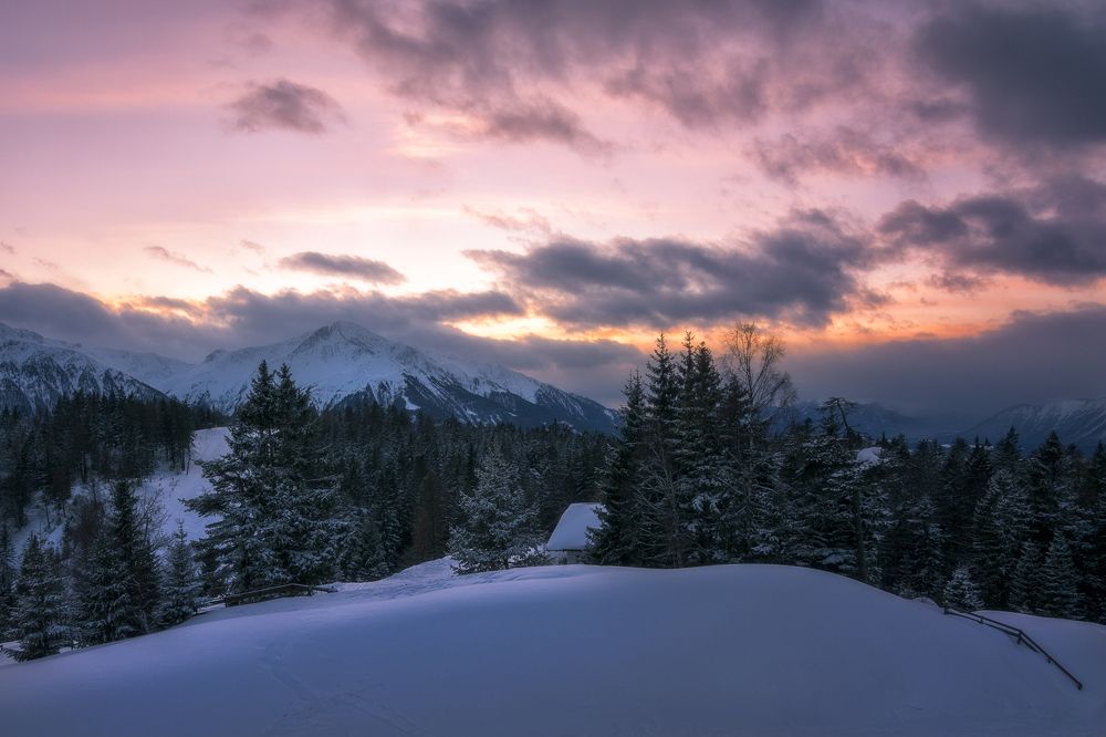 Где-то в горах