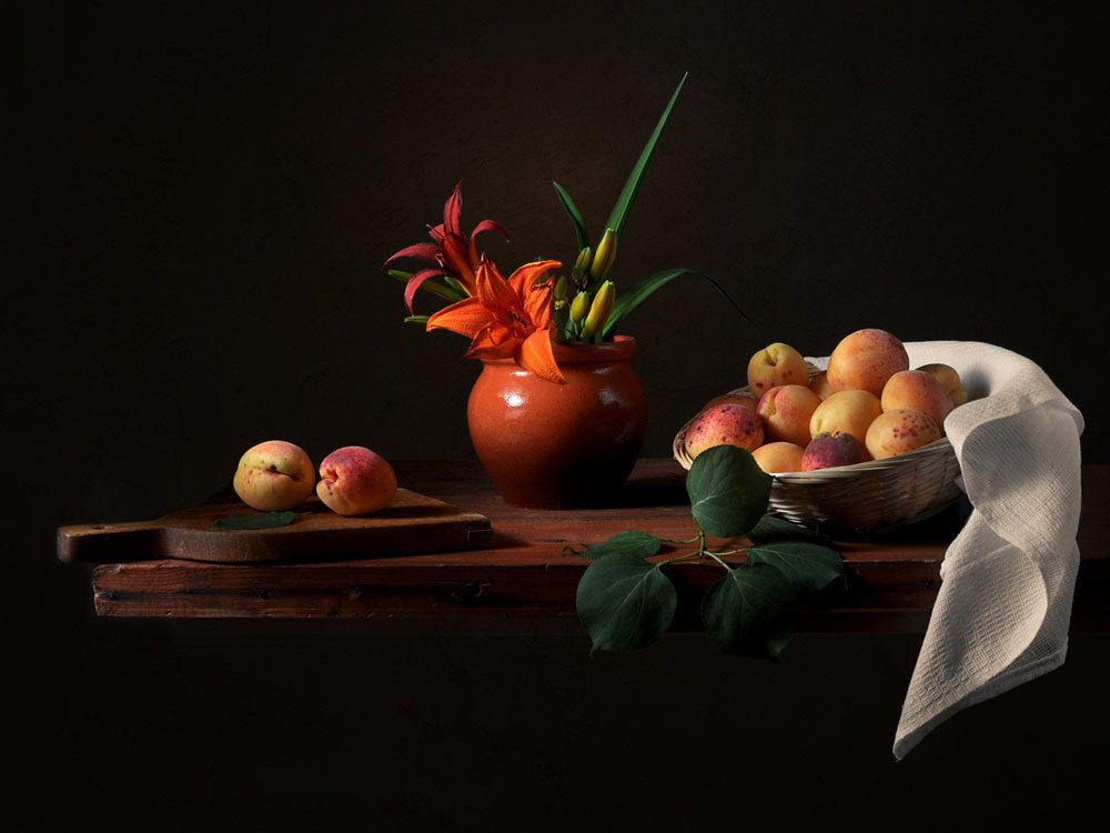 с абрикосками,,