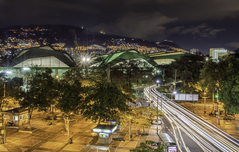Las Luces de la Ciudad de la Eterna Primavera
