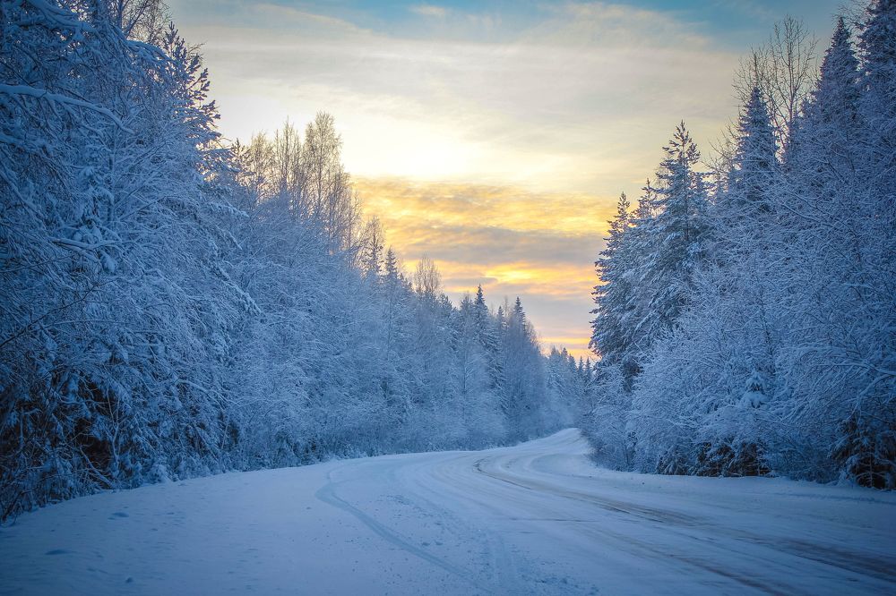Зимний закат в Карелии.