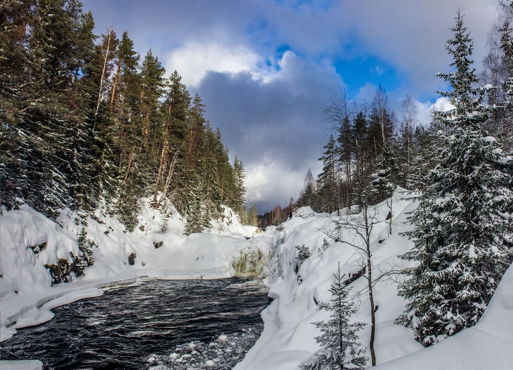 Водопад Кивач. Карелия.