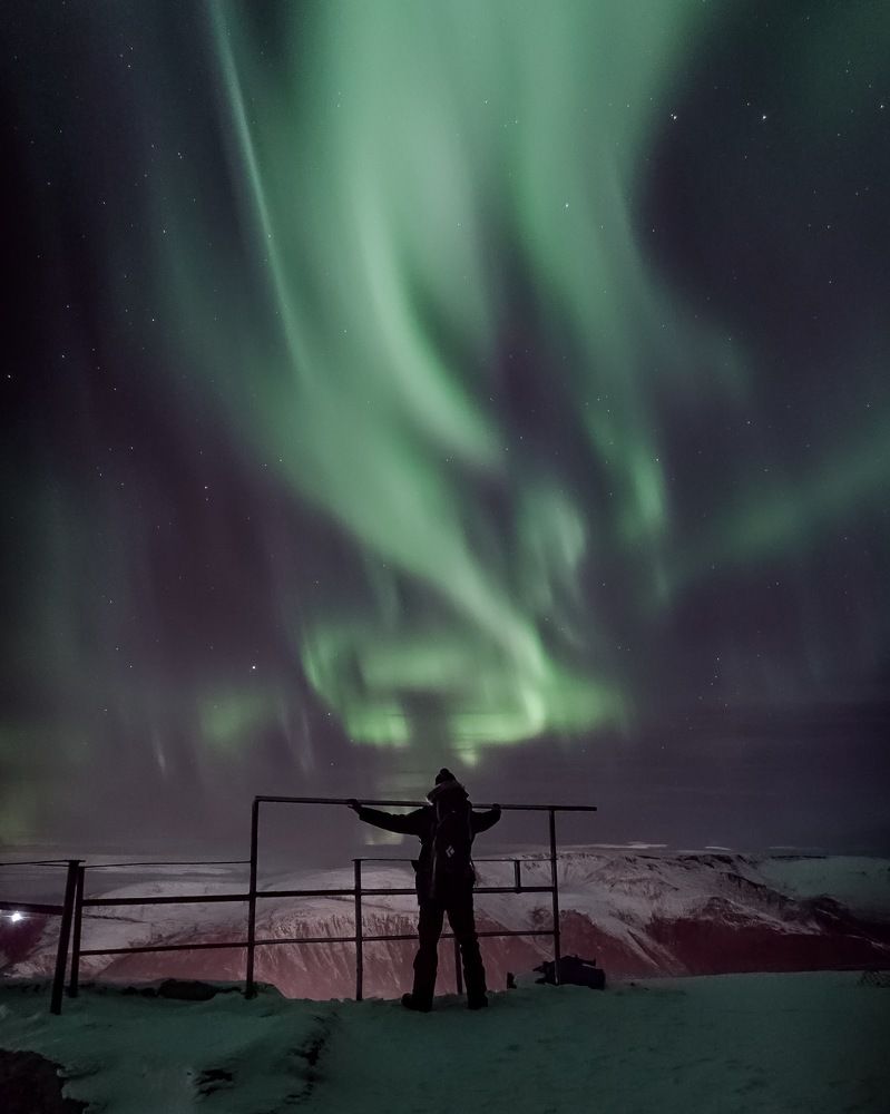 И пусть весь мир подождёт