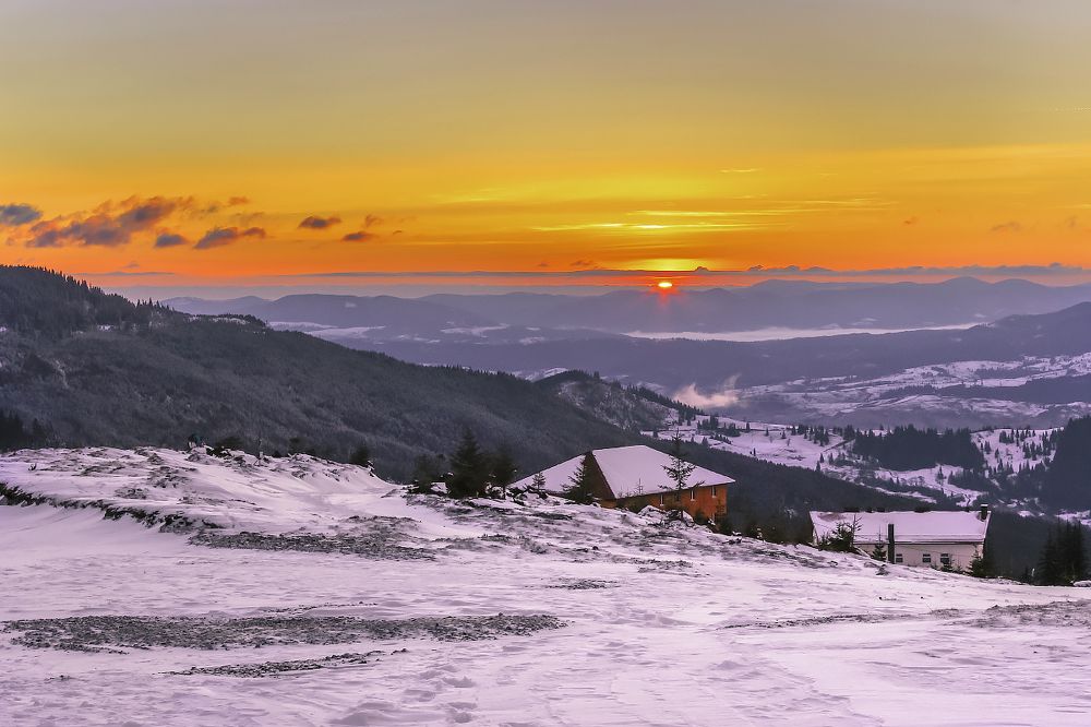 Когда горы просыпаются с восходом солнца.