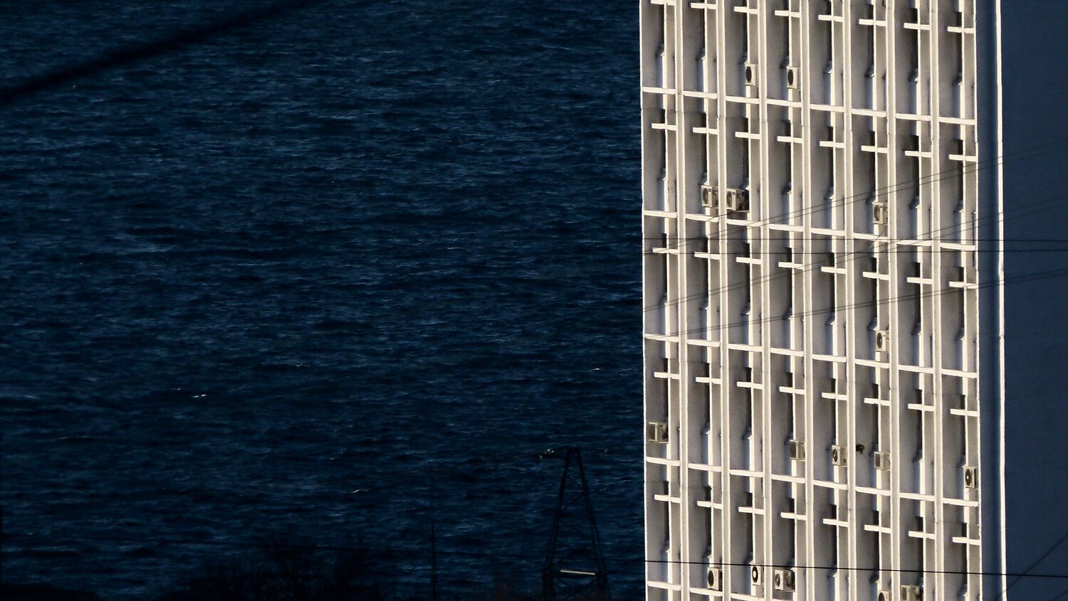 White on Blue ... - Белое на Синем...