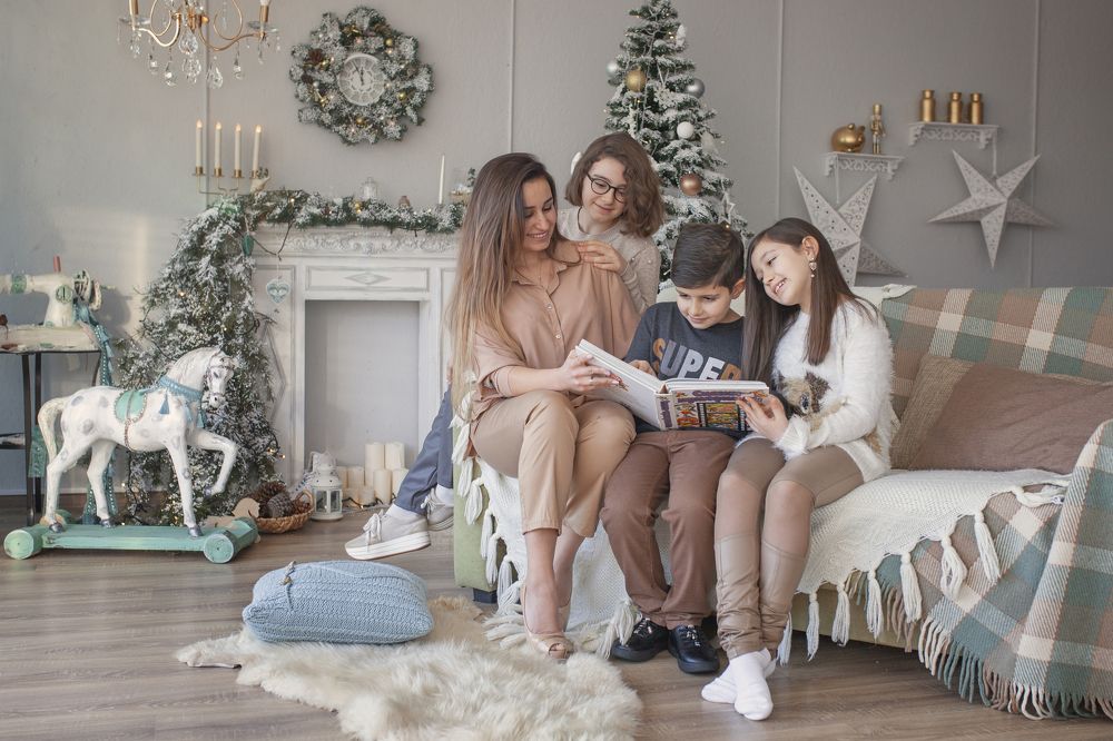 Чтение в семейном кругу