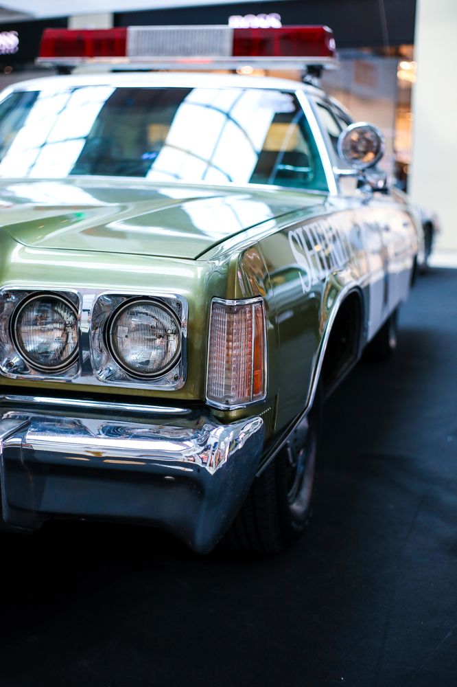 Sheriff's car