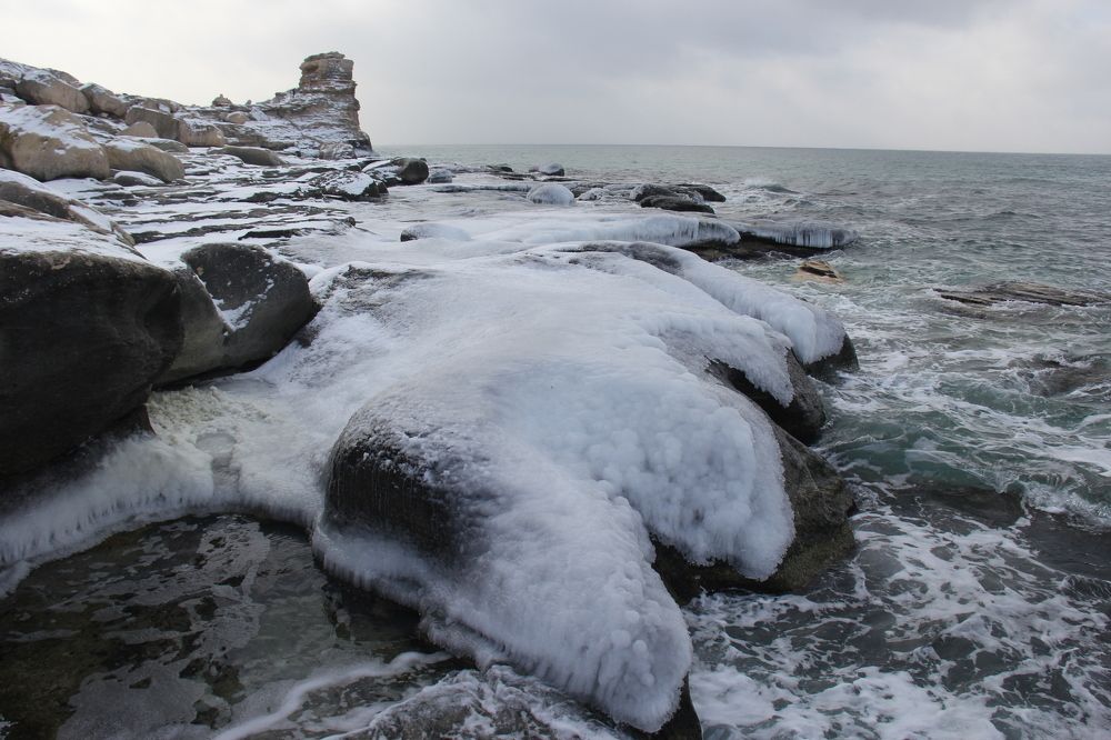 Голубая Бухта ,Зимний Каспий