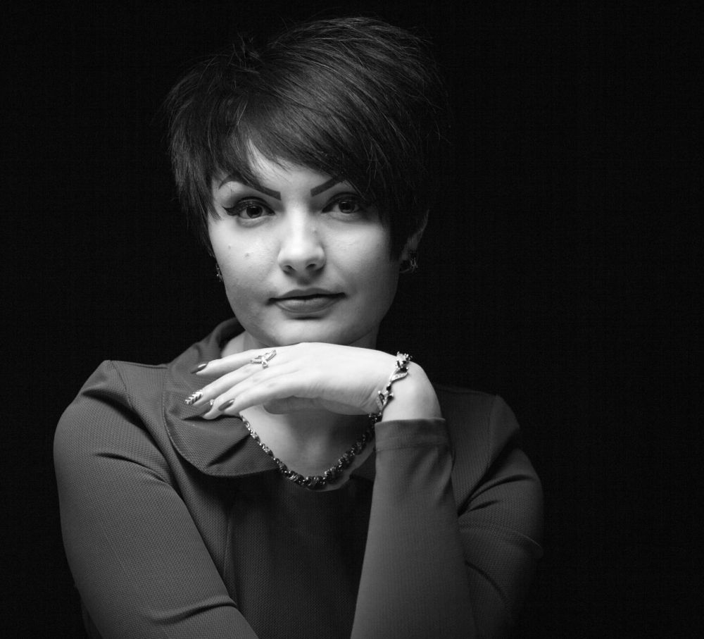 обаятельная