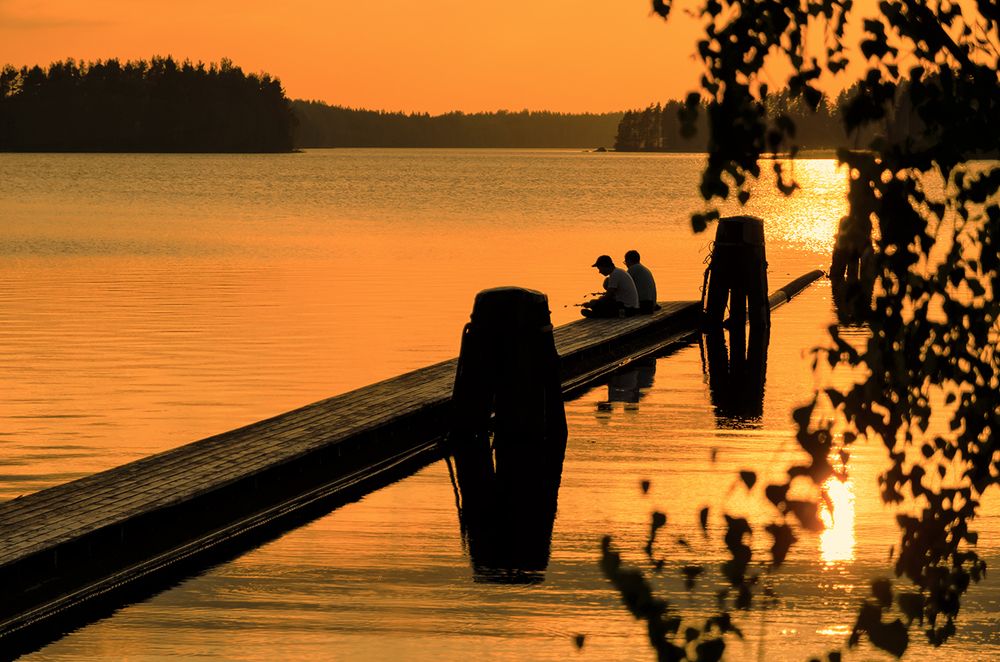 Тихий вечер на озере Сайма. Финляндия.