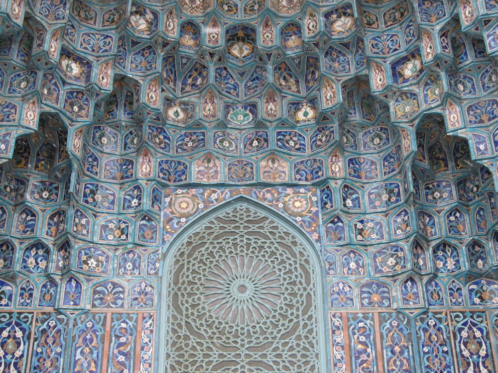 Вход в Соборную мечеть