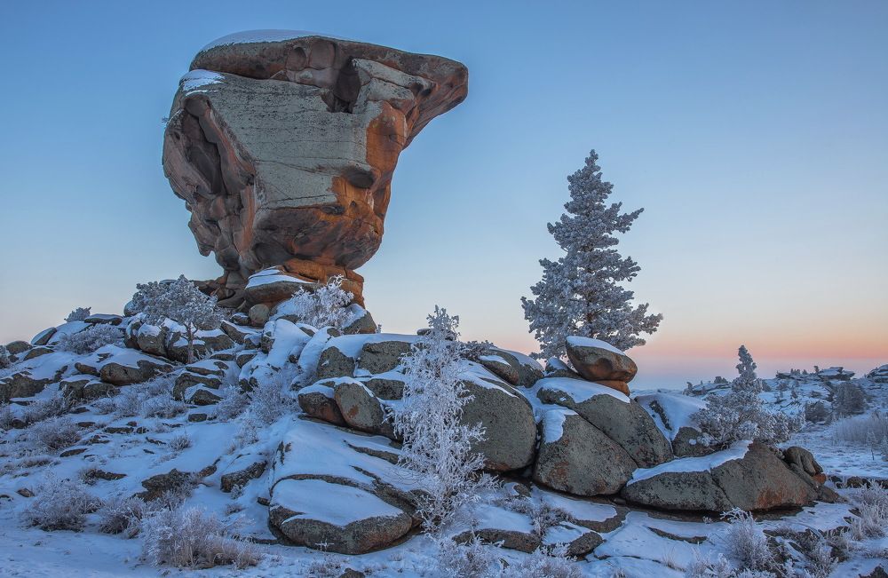 Утро  в  Баянауле
