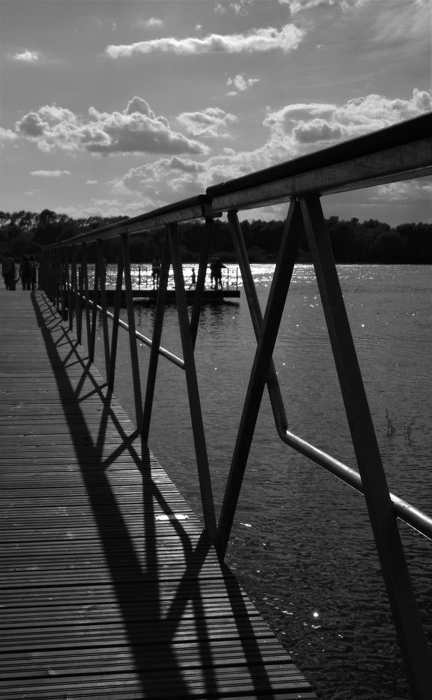 Дорожка к воде