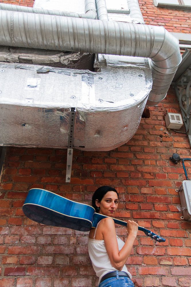 Ольга и ее гитара